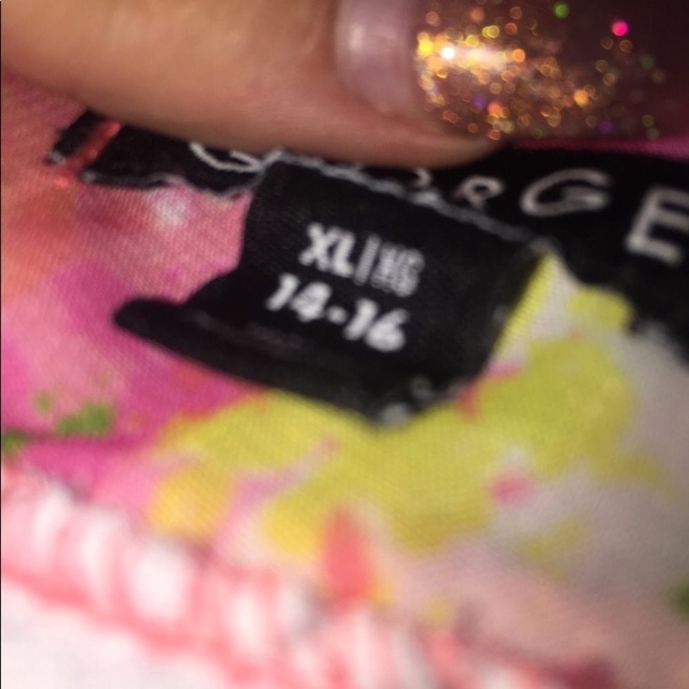 Dress - Picture 2 of 2